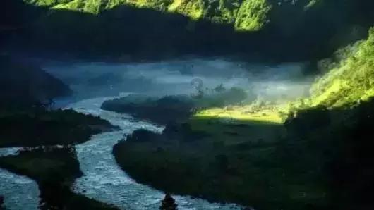 逃离拇指山地