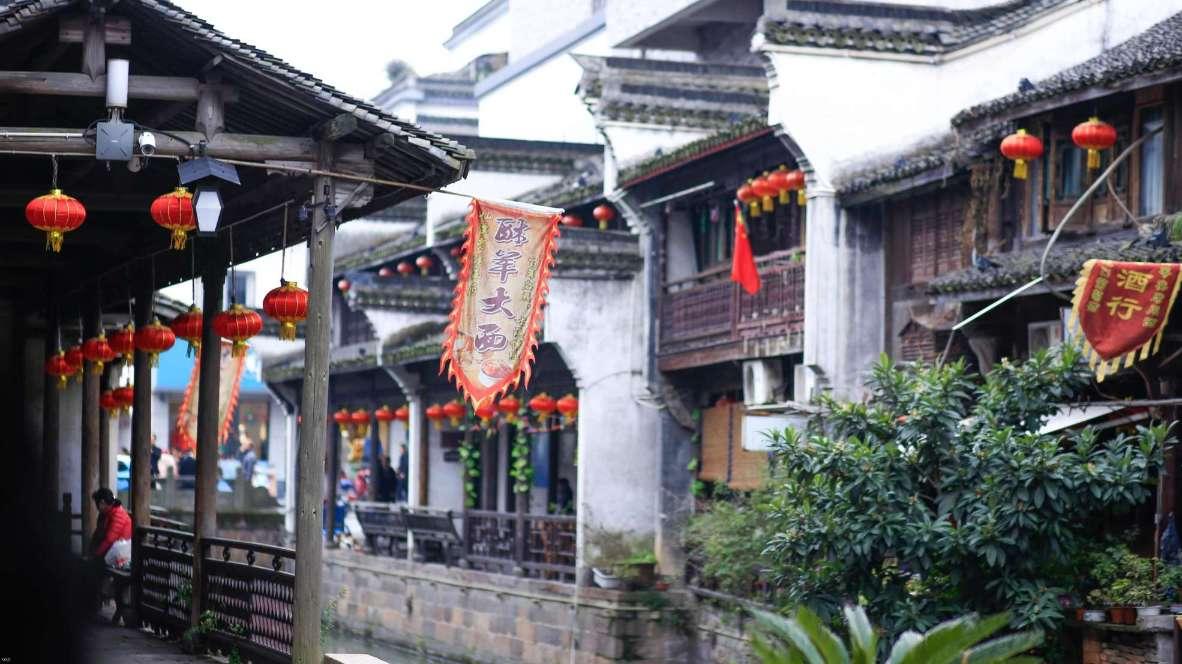 美丽皇后逃脱