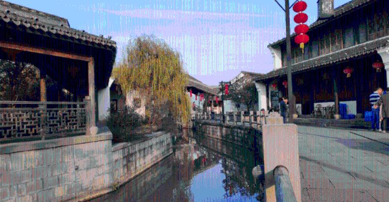 《天天向上》王一博拜师学艺，看到下意识的举止，素养好坏显而易见